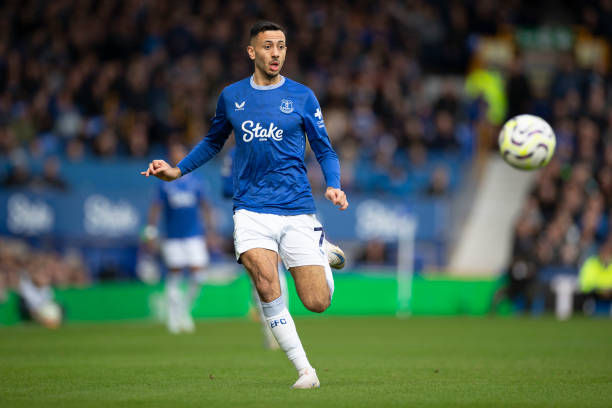 在对阵阿森 在对阵阿森