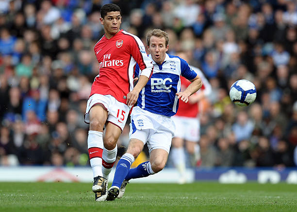 首发名单确 首发名单确