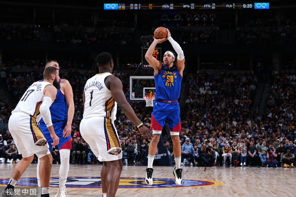 在控制球权 在控制球权