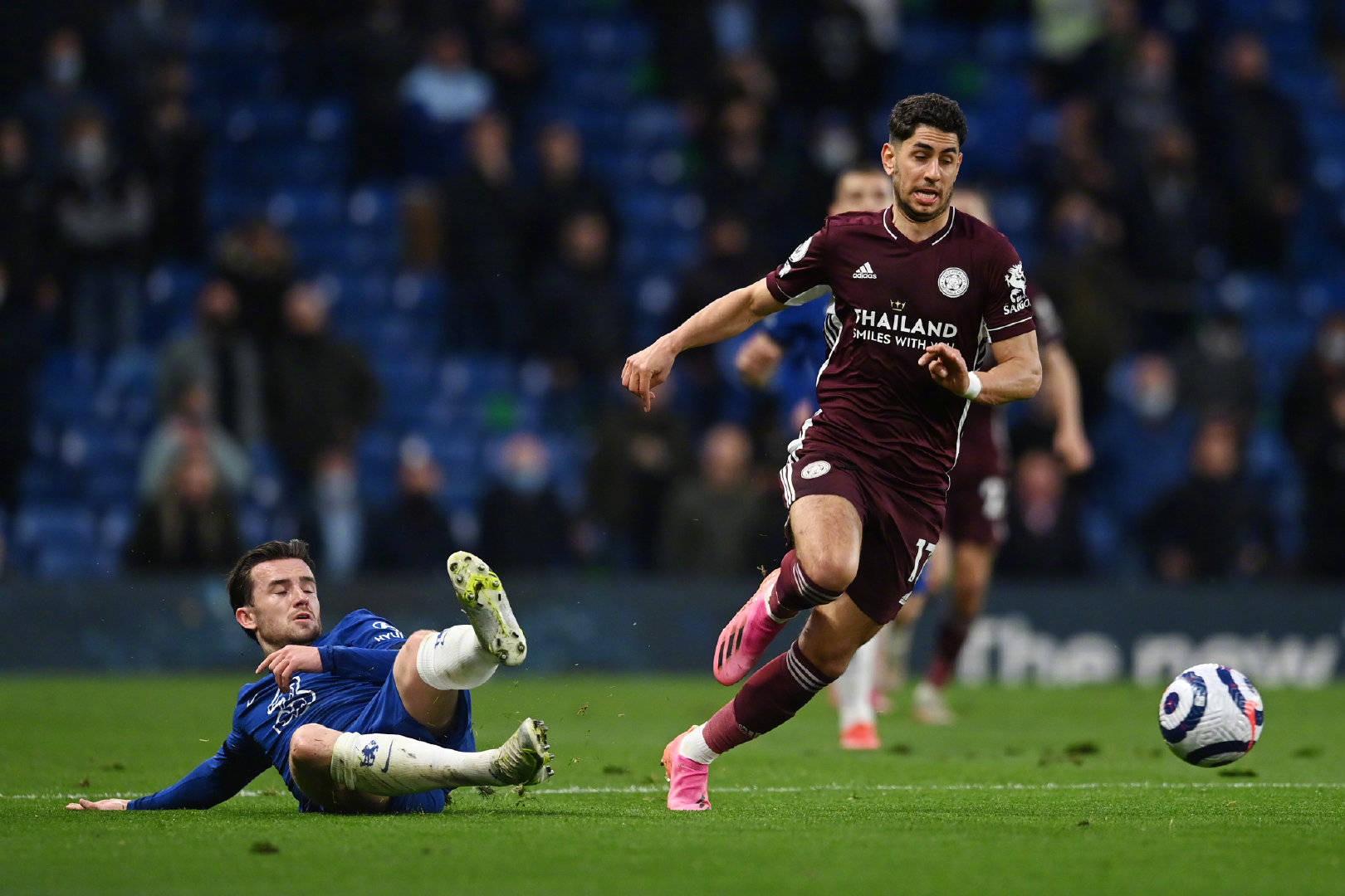 让红魔陷入 让红魔陷入